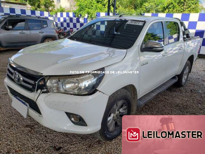 TOYOTA HILUX 16/17