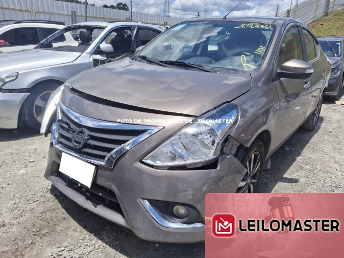 NISSAN VERSA 18/19