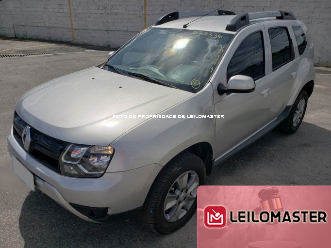 RENAULT DUSTER 19/19